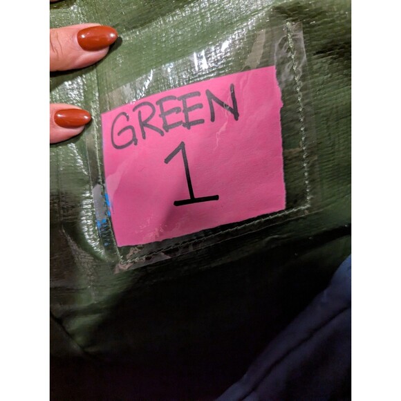 Unisex Size XL Reebok Green/Brown with Black Zipper Puffer Vest 100% Nylon Outer - Picture 7 of 7